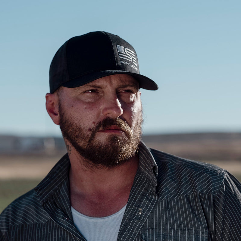 Load image into Gallery viewer, Classic Black Trucker Cap With Corner Logo