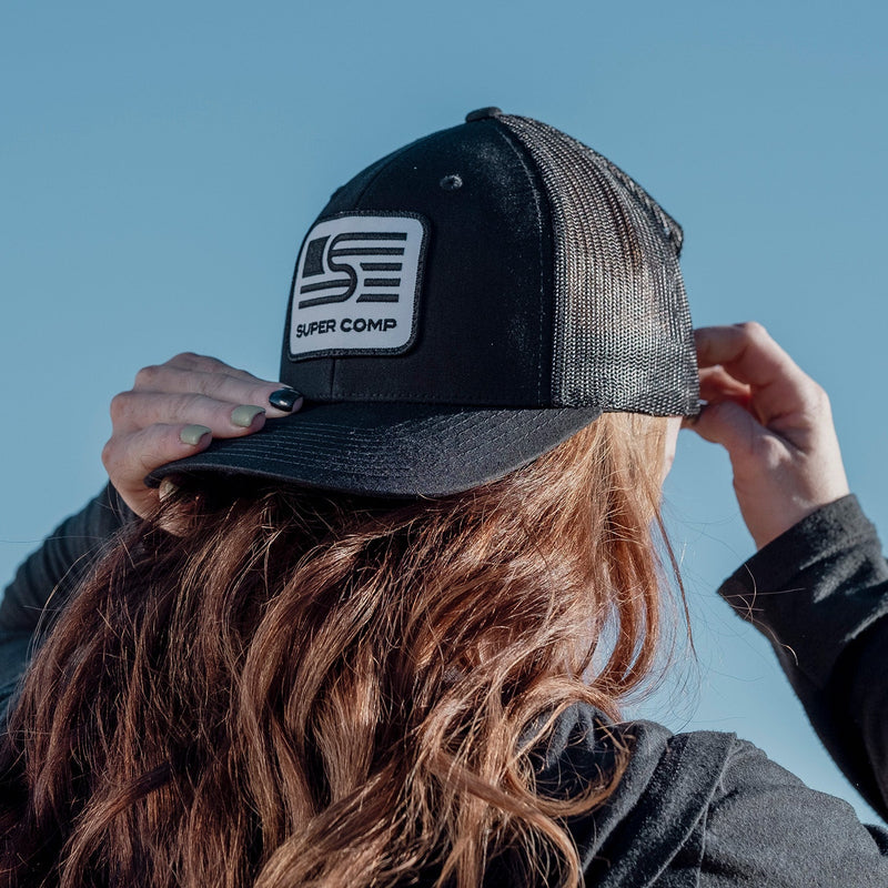 Load image into Gallery viewer, Classic Trucker Cap With Patch
