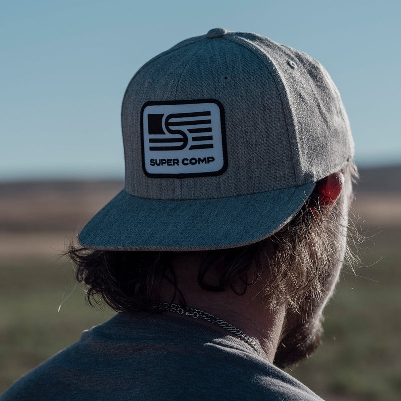 Load image into Gallery viewer, Snapback Flex fit Flat brim Cap With Patch