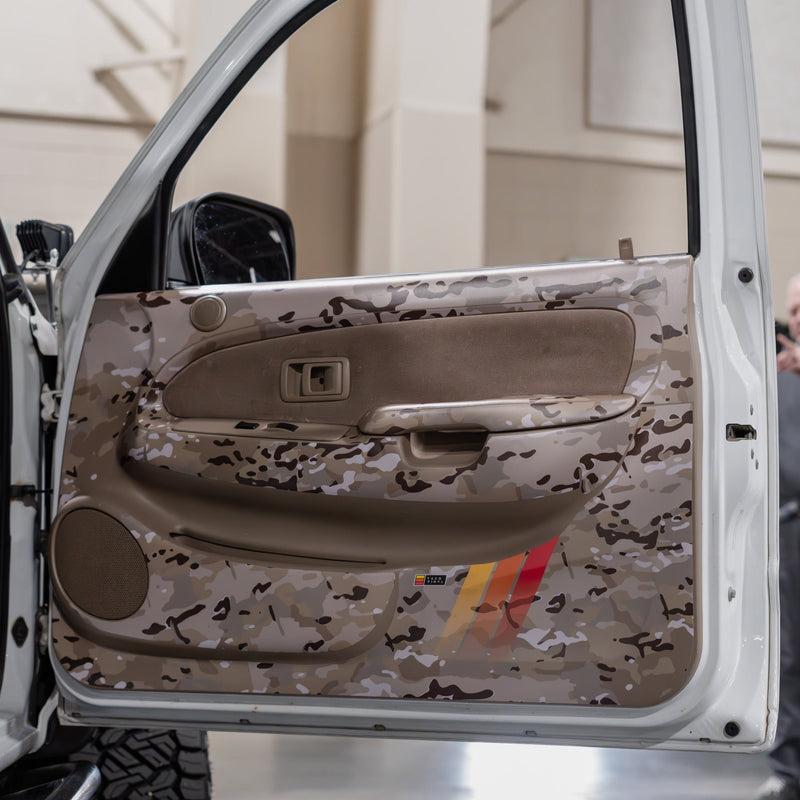 Load image into Gallery viewer, 1995-04 Tacoma Door Skins