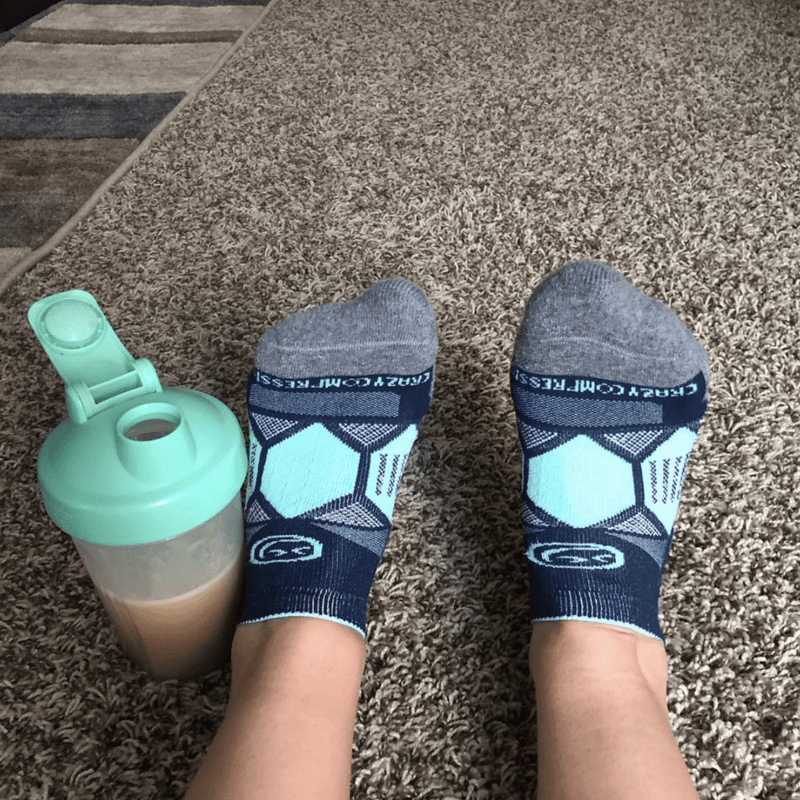 Load image into Gallery viewer, Navy & Mint - Elite Running Socks