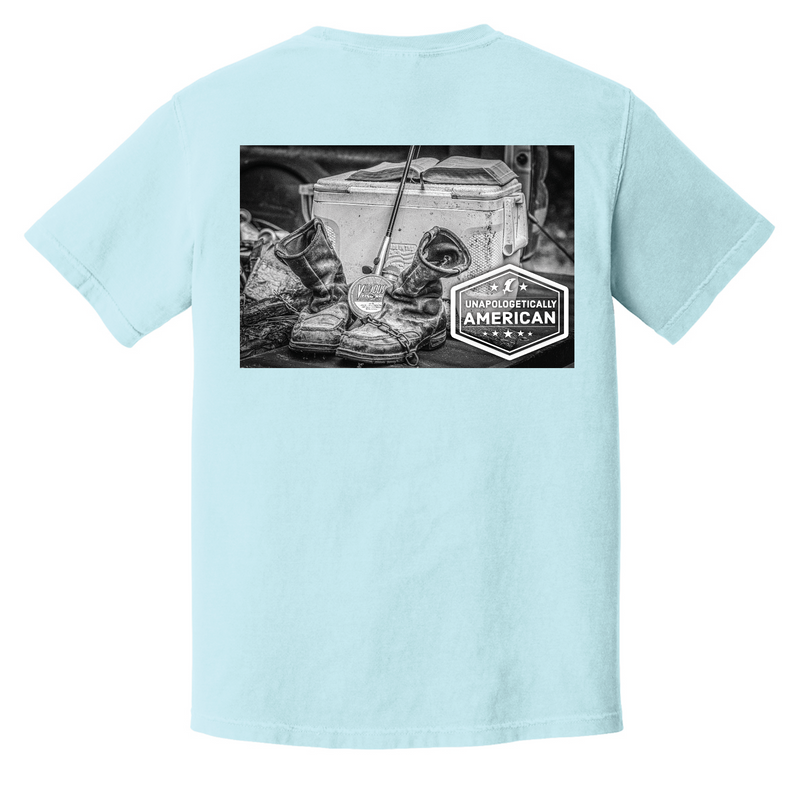 Load image into Gallery viewer, Unapologetically American Tee