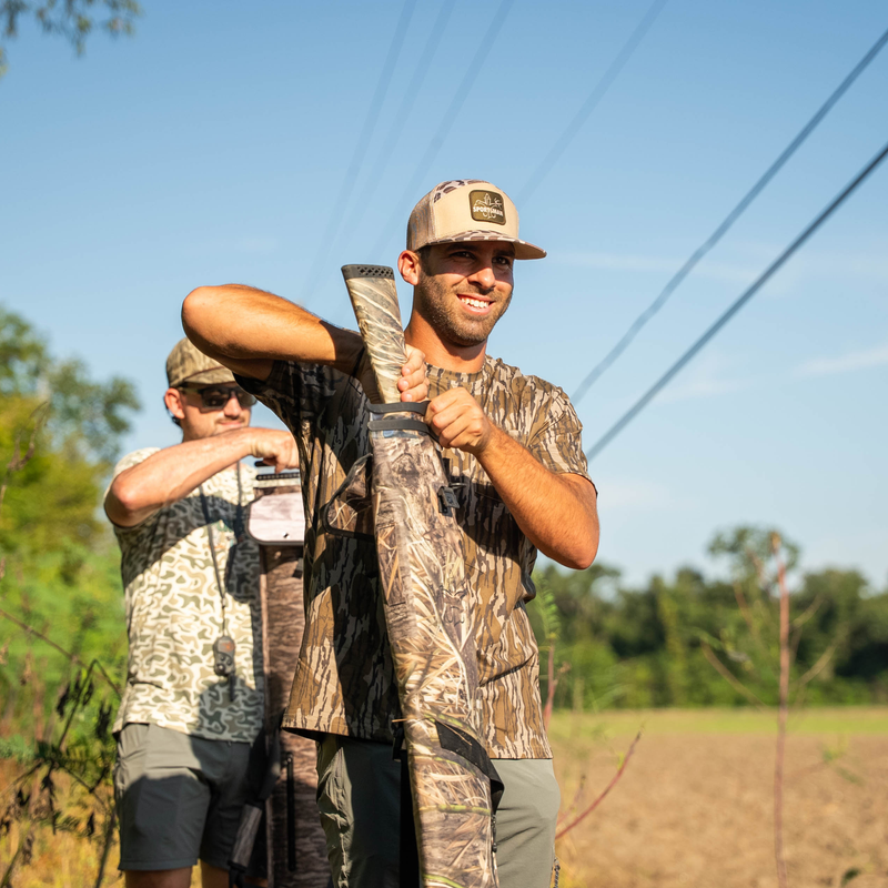 Load image into Gallery viewer, Waterproof Floating Shotgun Bag - Shadow Grass Habitat