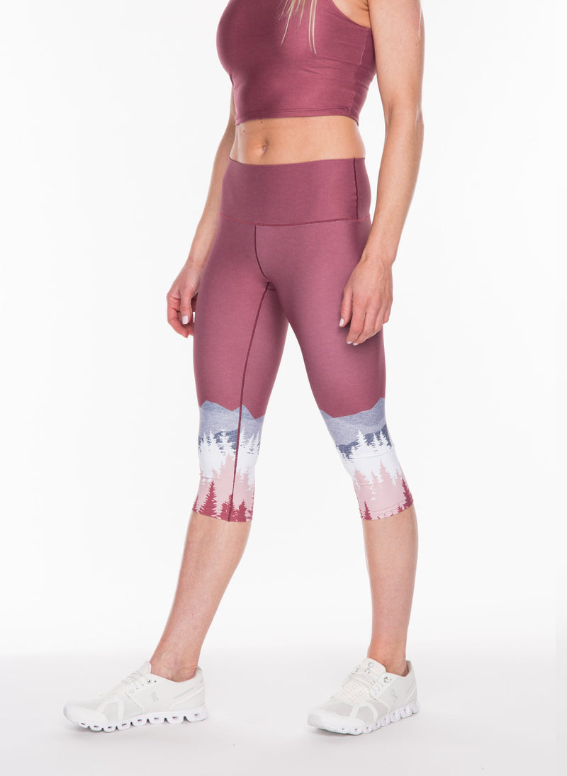 Load image into Gallery viewer, Sunset Summit Capris *Final Sale*