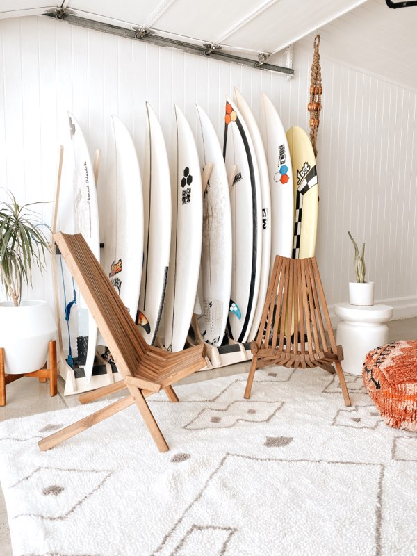 Load image into Gallery viewer, THE LINEUP Freestanding Surfboard Rack