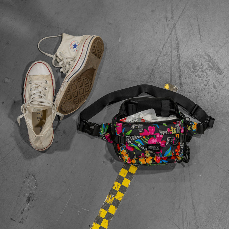 Load image into Gallery viewer, Nomad Recon Fanny Pack