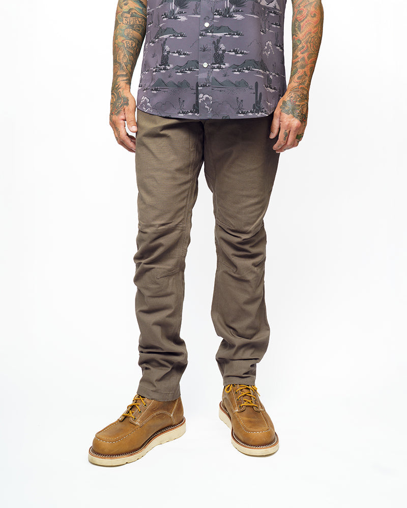 Load image into Gallery viewer, Trailblazer Taper Fit Pants - Deadwood