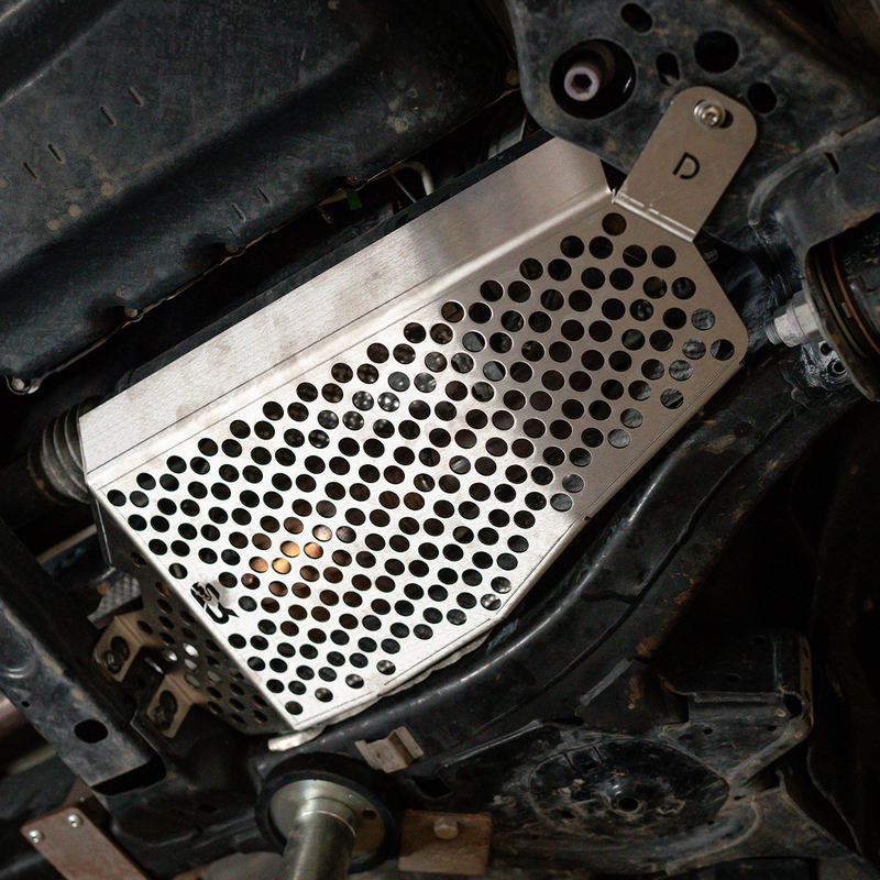 Load image into Gallery viewer, Catalytic Converter Shield Fits 22+ Toyota Tundra