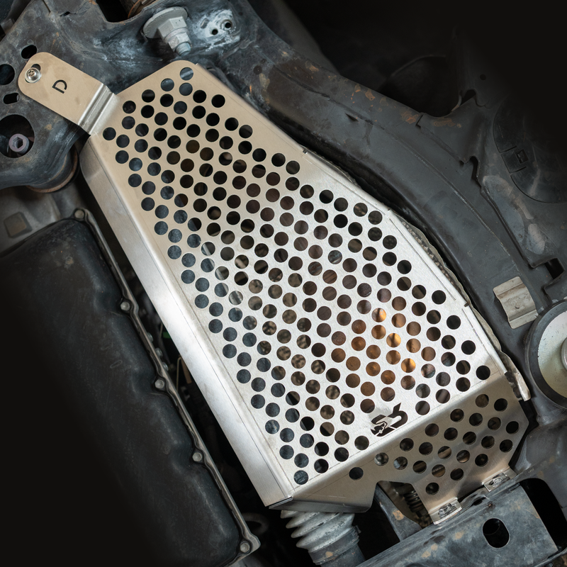 Load image into Gallery viewer, Catalytic Converter Shield Fits 22+ Toyota Tundra