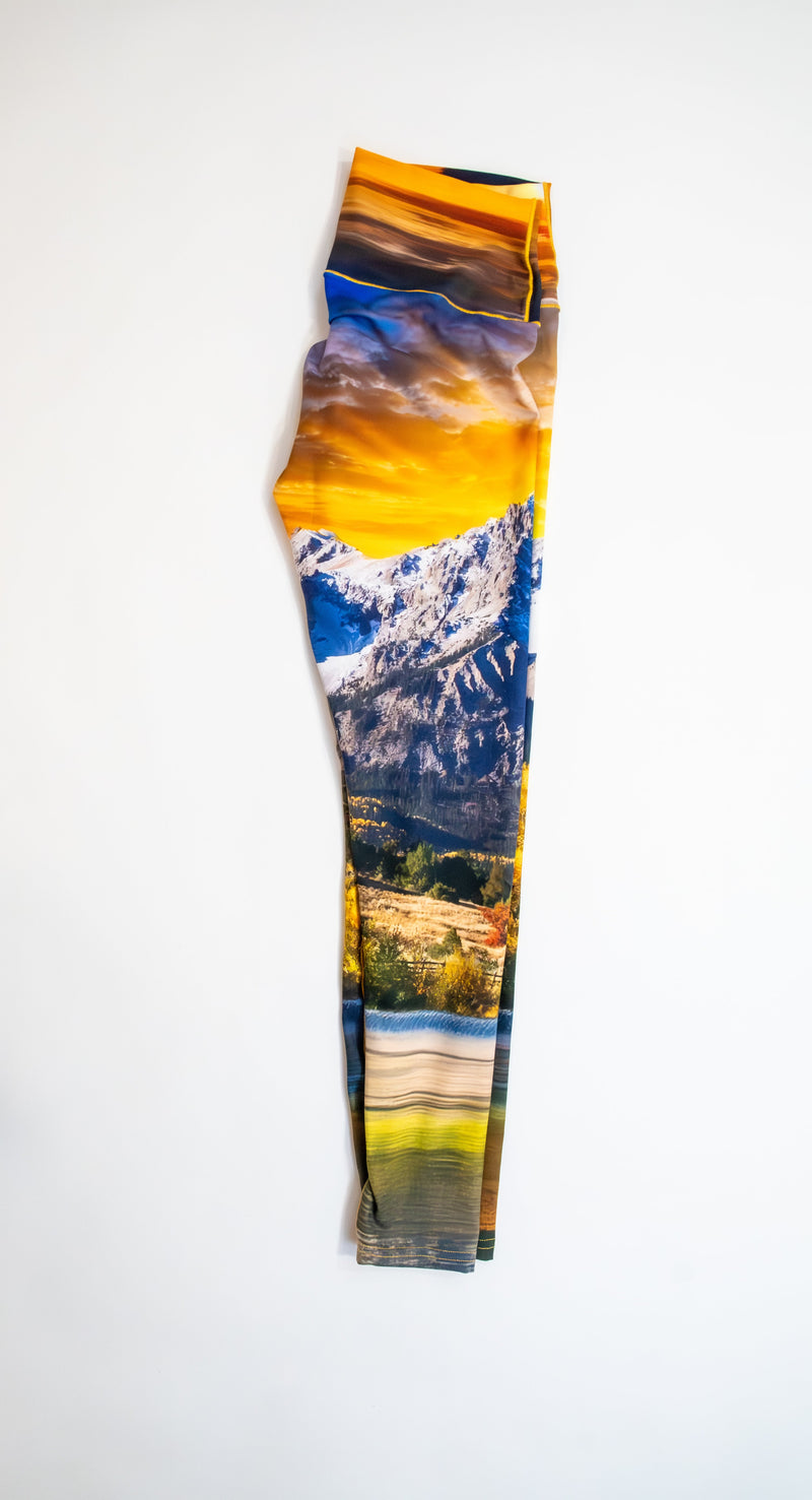 Load image into Gallery viewer, Capitol Peak Sunset Yoga Pants