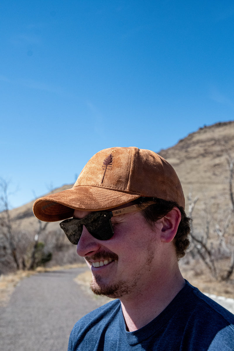 Load image into Gallery viewer, The Lodgepole Suede Cap - Saddle