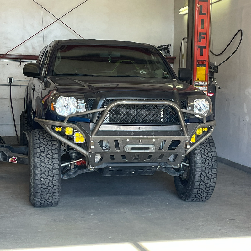 Load image into Gallery viewer, 2005-2011 / 2nd Gen / Tacoma Hybrid Front Bumper