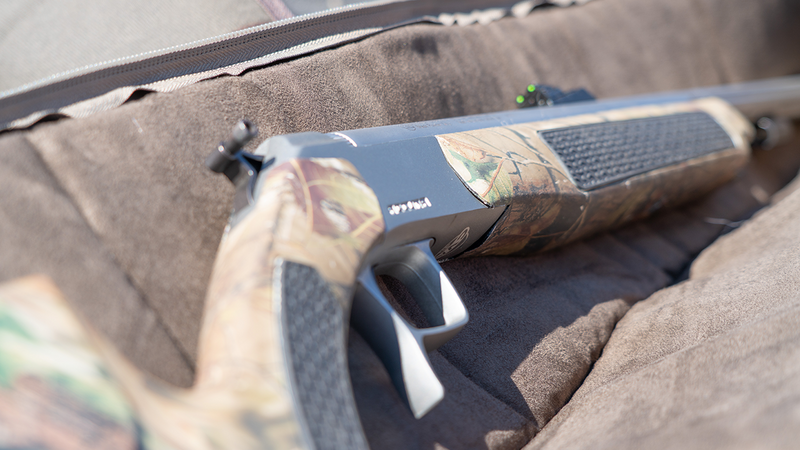 Load image into Gallery viewer, President Series Shotgun Case
