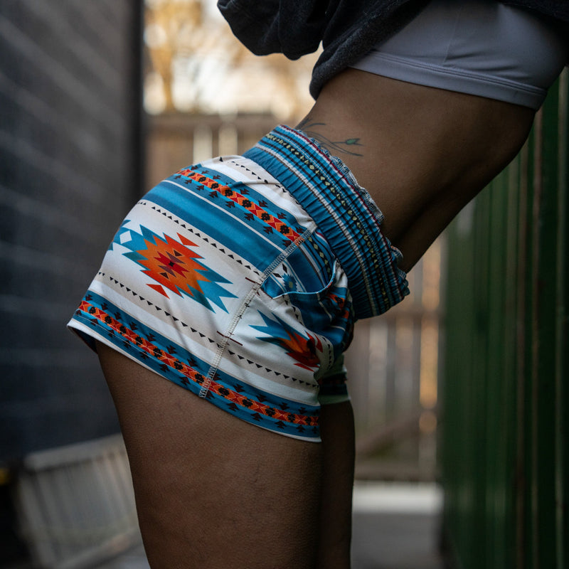 Load image into Gallery viewer, Women’s Studio Flex Training & Recovery Shorts | 4"