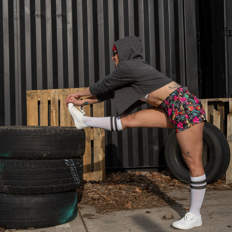 Load image into Gallery viewer, Women’s Studio Flex Training & Recovery Shorts | 4"
