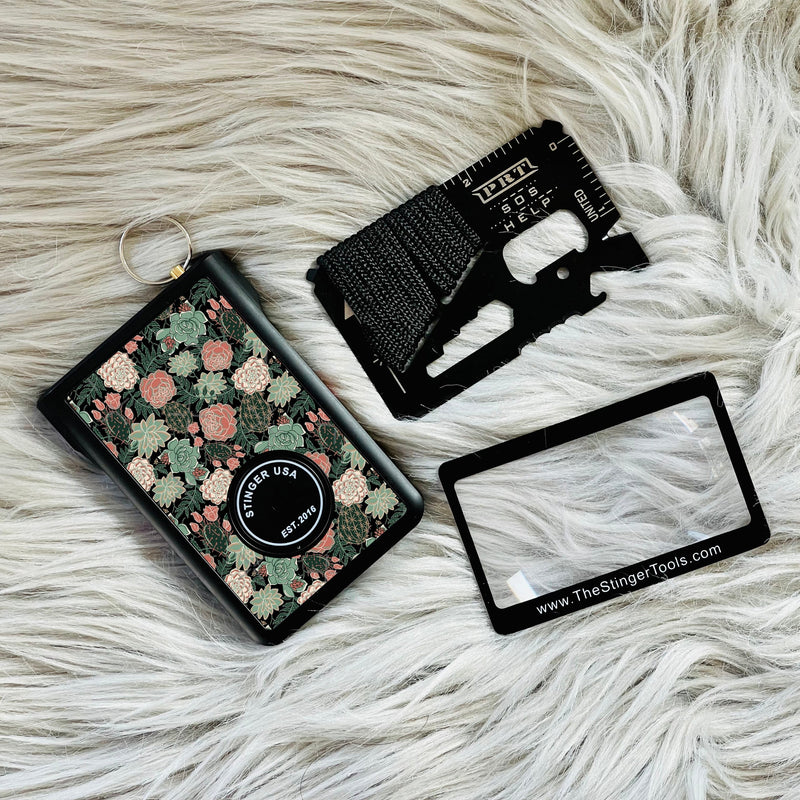 Load image into Gallery viewer, Safety Wallet With Personal Alarm Multi Functional Tool (Black Carbon Fiber)