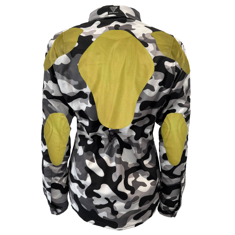 Load image into Gallery viewer, Protective SoftShell Winter Jacket for Women Camouflage SnowFox