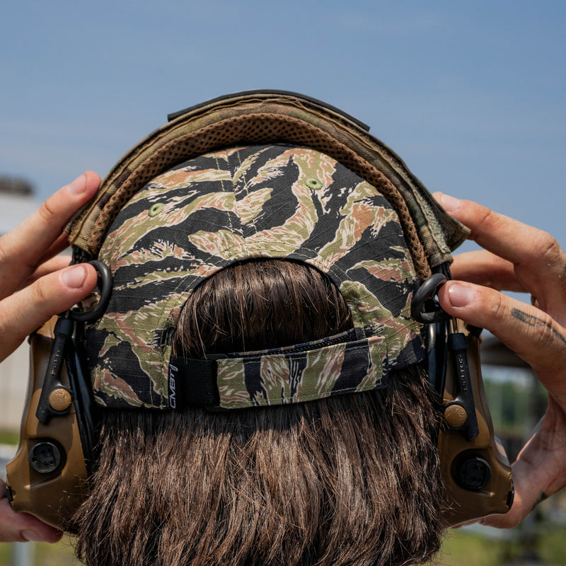 Load image into Gallery viewer, Ripstop Tactical Snapback Hat