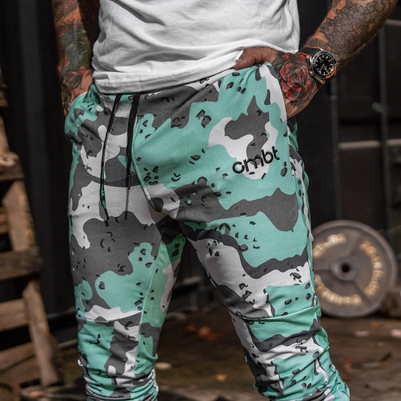 Load image into Gallery viewer, Men's Dynamic Performance Training Joggers 2.0