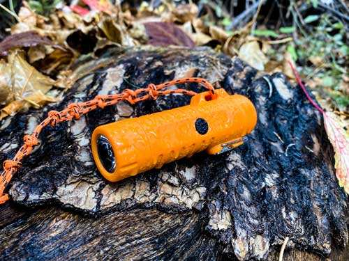 Load image into Gallery viewer, Arb Sol Fire Lite Fuel Free - Lighter W/tinder Cord Lanyard - Skoutley Outdoors LLC