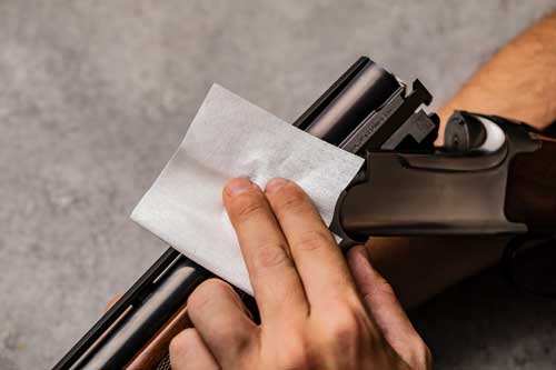 Break-free Weapon Wipes - 20-pack Dispenser - Skoutley Outdoors LLC