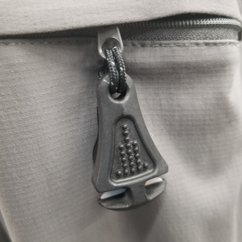 Load image into Gallery viewer, Line Cutterz Ceramic Blade Zipper Pull - Black