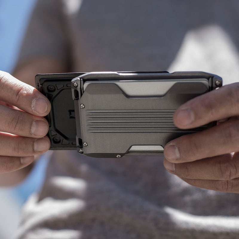 Load image into Gallery viewer, A10 Single Pocket Adapter