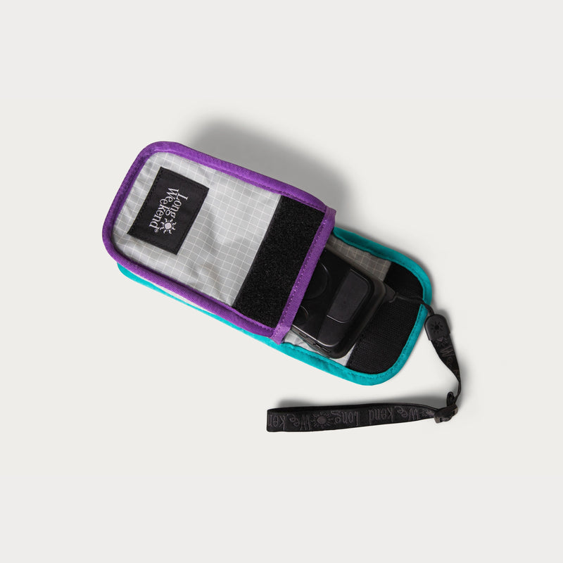 Load image into Gallery viewer, Point and Shoot Camera Pouch