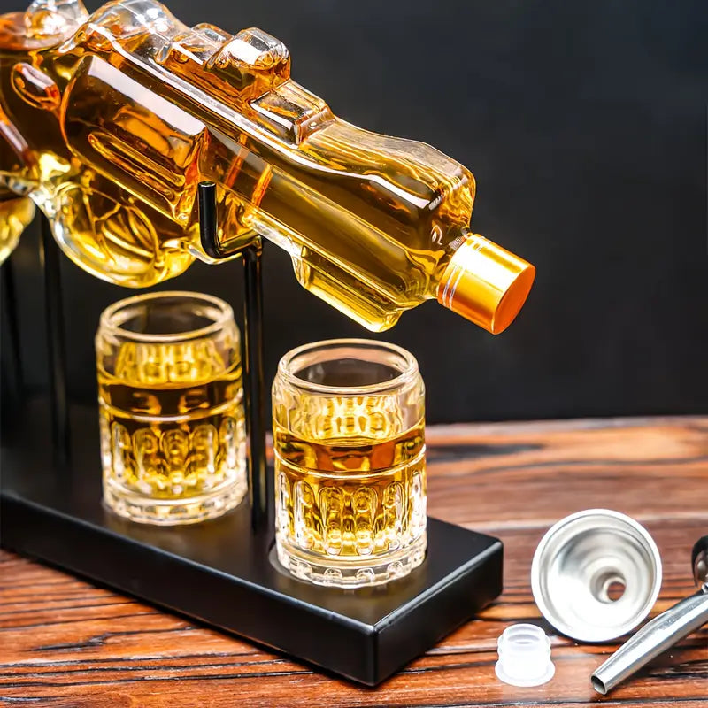 Load image into Gallery viewer, Classic Revolver Whiskey Decanter Set