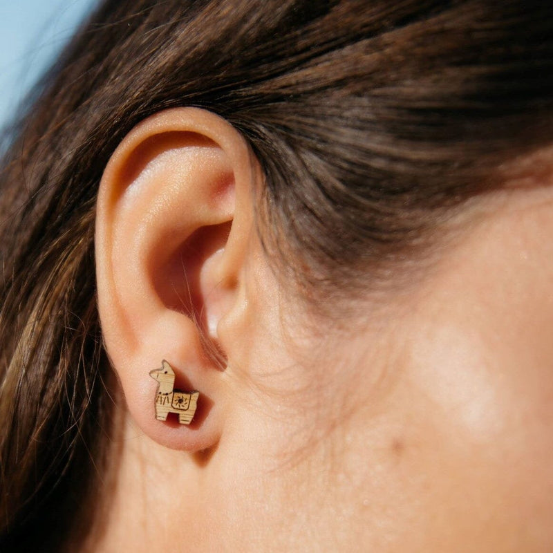 Load image into Gallery viewer, Alpaca Bamboo Earrings