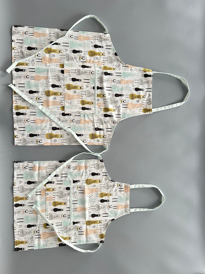 Load image into Gallery viewer, Alpaca Kitchen Tea Towel, Oven Mitt + Pot Holder, Grocery Tote Bag