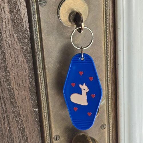 Load image into Gallery viewer, Alpaca Vintage Motel Keychain Souvenir