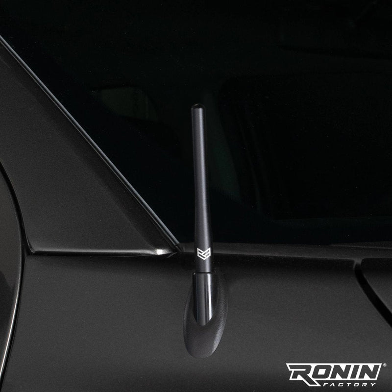 Load image into Gallery viewer, TUFFLOCK® SHORT ANTENNA FOR DODGE RAM (4 INCH)