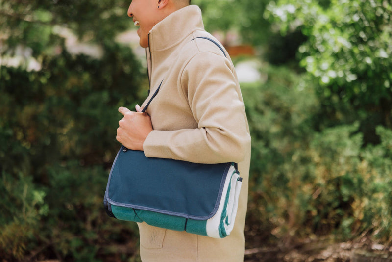 Load image into Gallery viewer, Blanket Tote Outdoor Picnic Blanket