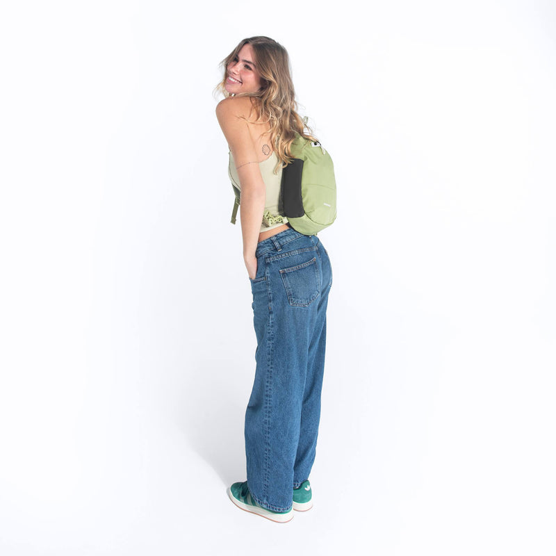Load image into Gallery viewer, Wayfarer | Convertible Sling - Palm Green
