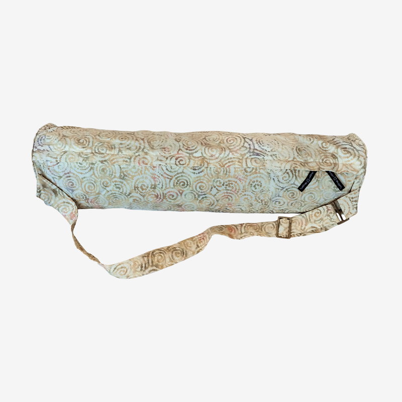 Load image into Gallery viewer, Batik Yoga Mat Bag