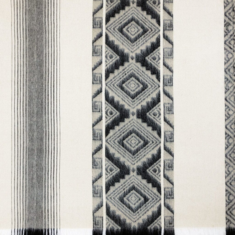 Load image into Gallery viewer, Black Grey Diamonds Alpaca Poncho