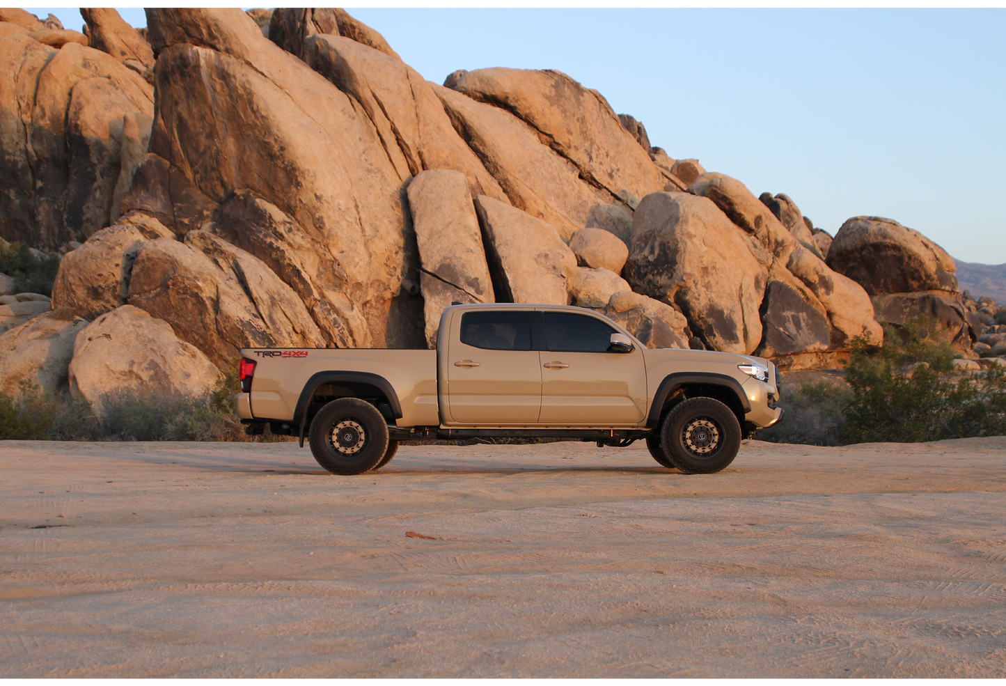 Black Rhino Hard Alloys Arsenal Sand On Black