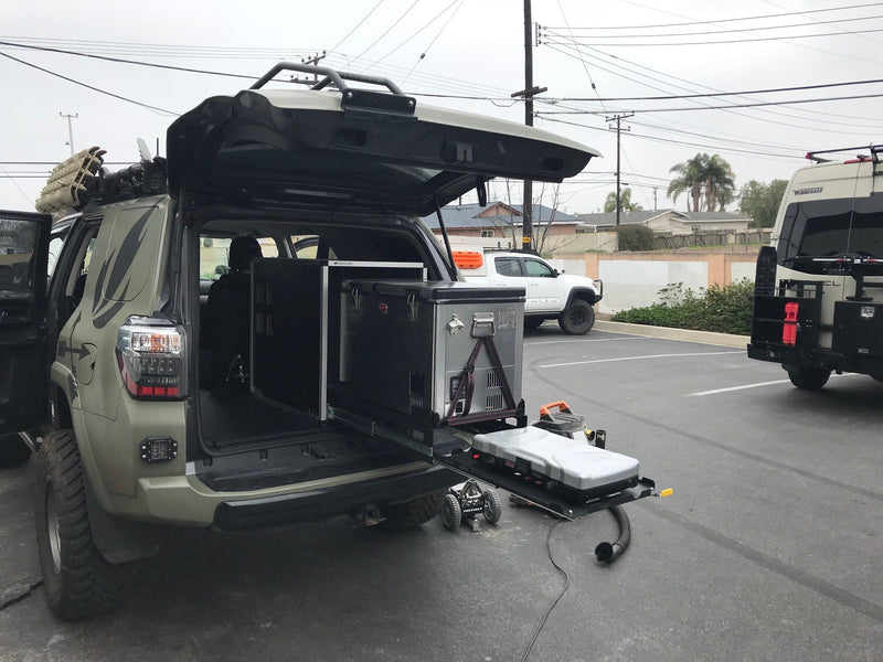 Load image into Gallery viewer, CampKitchen 2.4 - 31.5" Deep Module