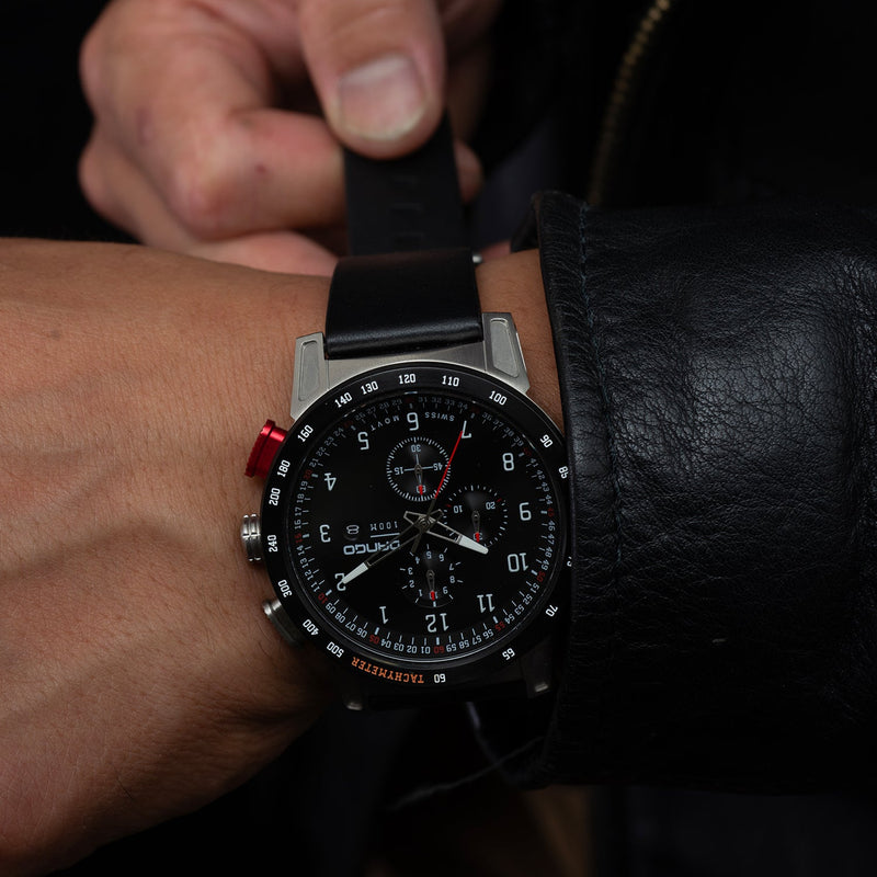 Load image into Gallery viewer, CR-01 - Chrono Watch with Italian Leather Strap - Jet Black