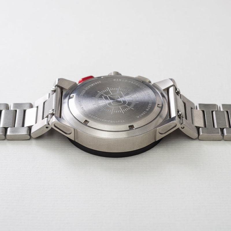 Load image into Gallery viewer, CR-01 - Chrono Watch with Metal Bracelet