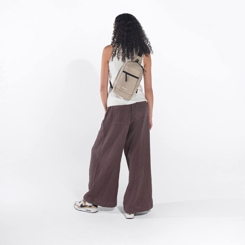 Load image into Gallery viewer, Metro AT | Reversible Sling - Granite Grey