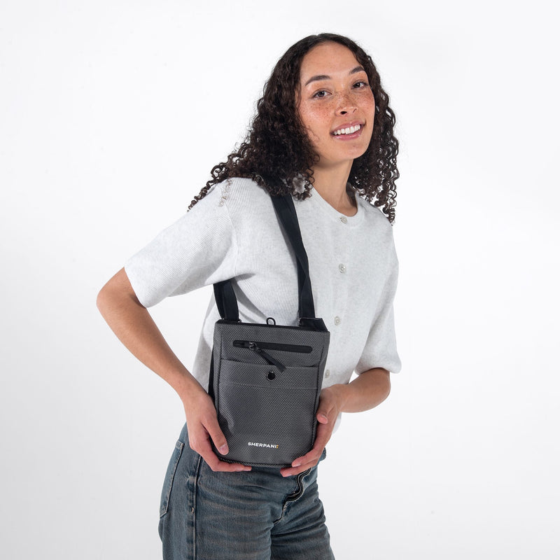 Load image into Gallery viewer, Prima AT | Travel Crossbody - Houndstooth Print