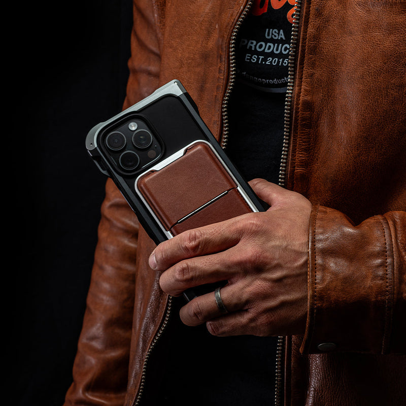 Load image into Gallery viewer, DANGO Adapt Case - Iphone 16 Pro Max