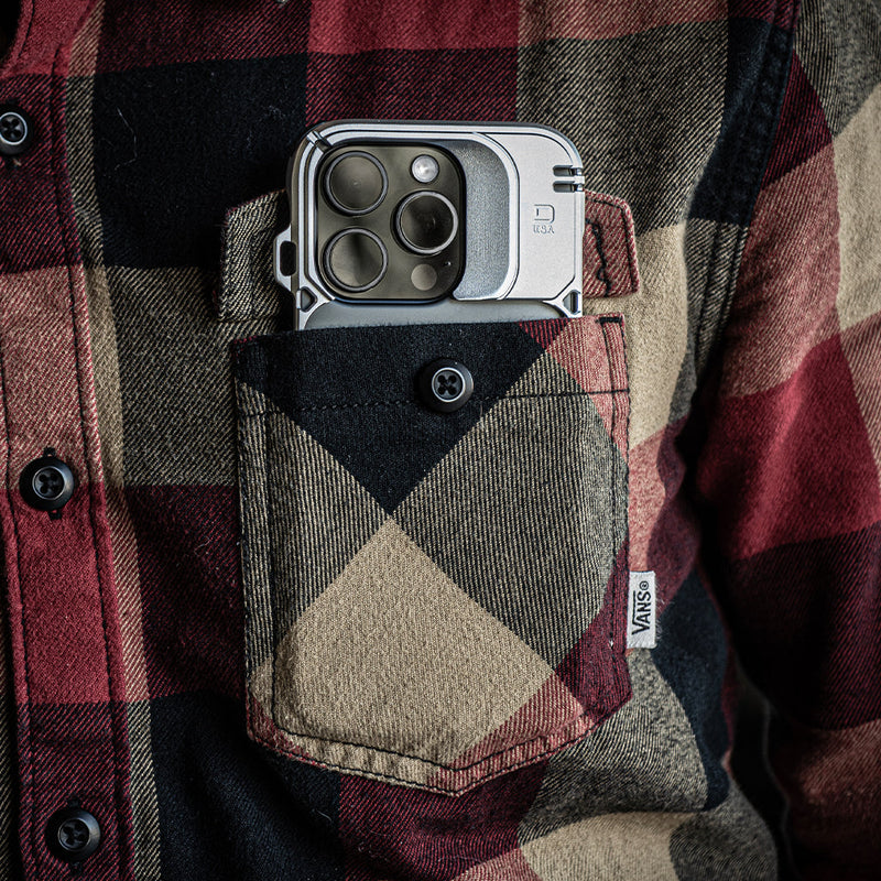 Load image into Gallery viewer, DANGO Covert Case for Iphone 16 Pro Max