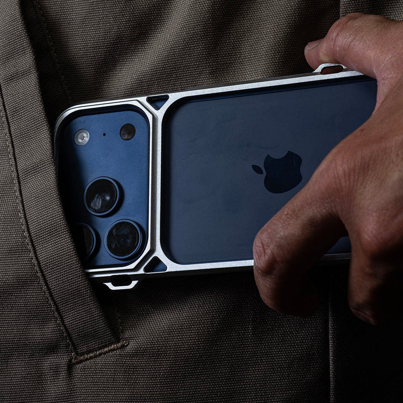 Load image into Gallery viewer, DANGO Covert Case for Iphone 17 Pro