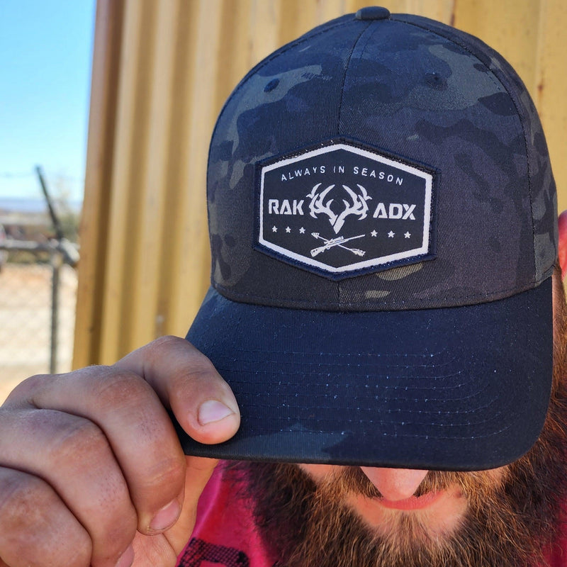 Load image into Gallery viewer, Dedicated Hunter Flex Hat | MultiCam Black