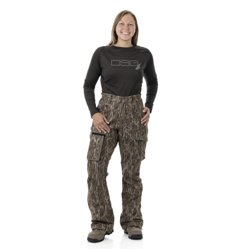 Load image into Gallery viewer, Ava 3.0 Softshell Camo Uninsulated Hunting Pant with Mobile Device Pouch
