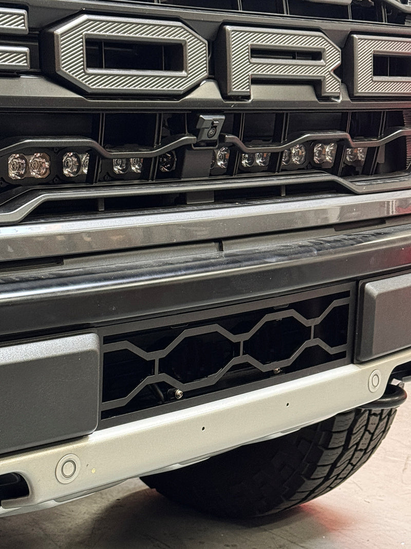 Load image into Gallery viewer, 2024+ Ford Raptor Gen 3 Refresh Guard Plate