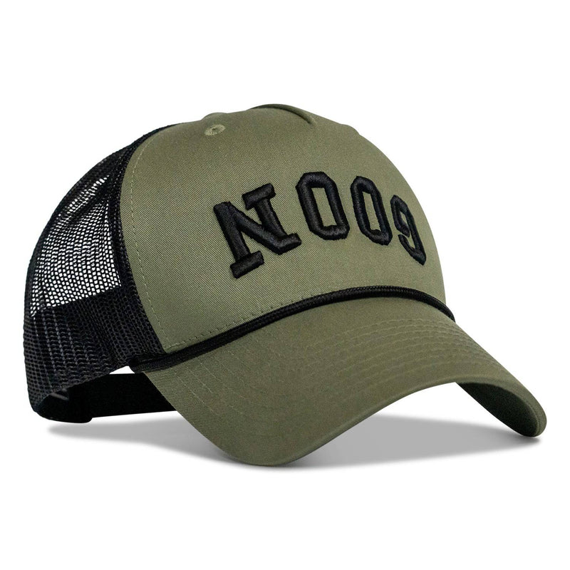 Load image into Gallery viewer, Goon Arched 3D Rope Snapback Hat